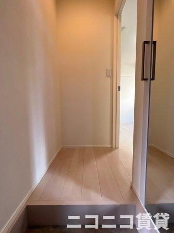玄関　別号室イメージの為、現状を優先致します。