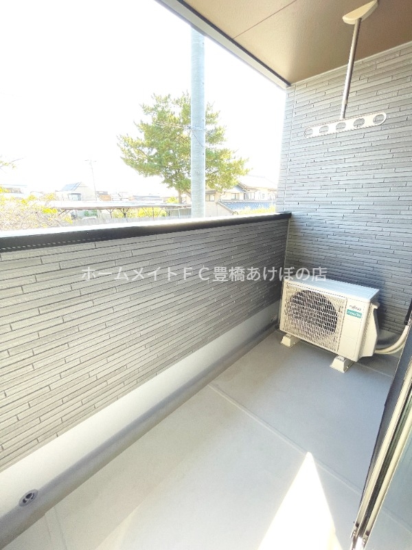 バルコニー　同型完成モデル