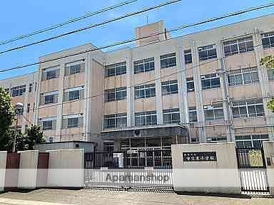 小学校　安室東小学校（小学校）まで701m