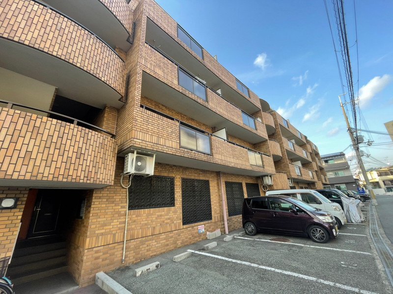 阪急宝塚線 岡町駅 徒歩9分 築39年