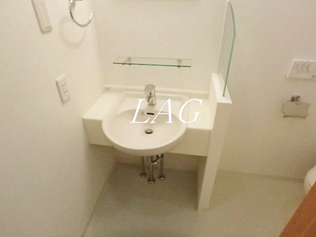 洗面設備　洗面台です。