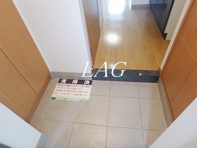 玄関　玄関です。