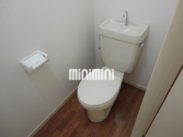 トイレ　ゆったり入れるトイレです