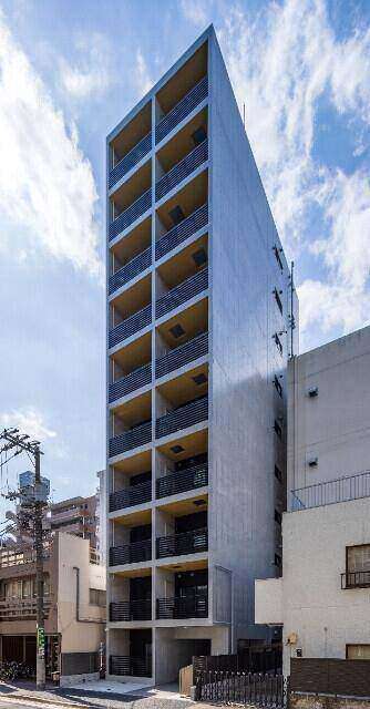 建物外観　オートロック完備