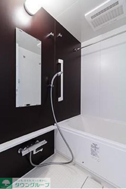 バス・シャワールーム　※写真は同タイプ住戸です。
