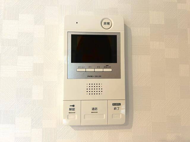 セキュリティ　モニター付きインターホン