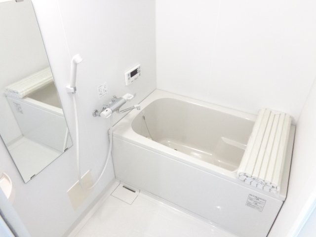 バス・シャワールーム　お風呂で日々の疲れを落としましょう