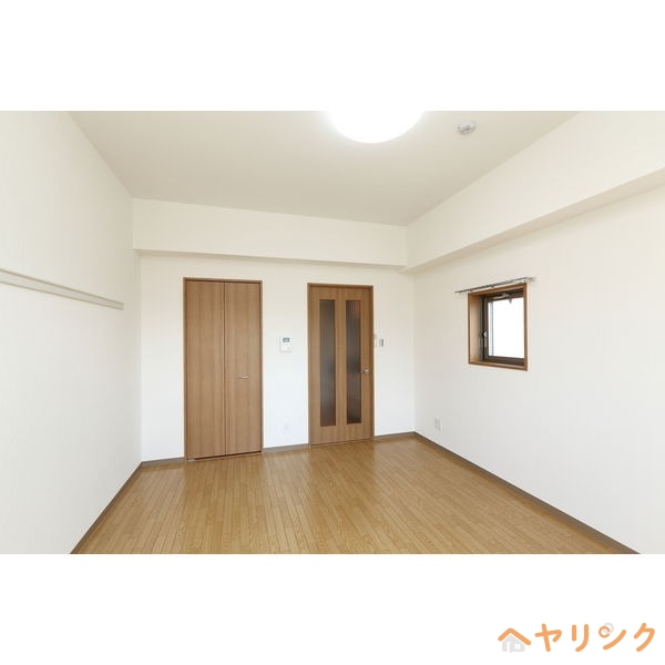居室・リビング　同間取り別部屋になります。※イメージ
