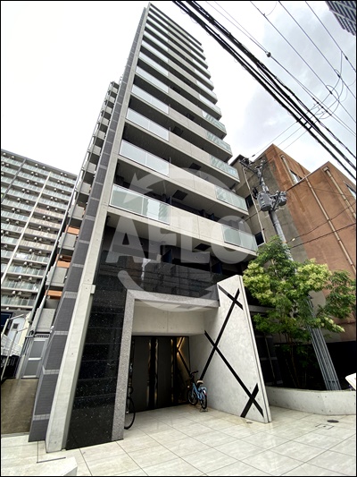 建物外観　サムティ本町AGE　スタイリッシュな外観