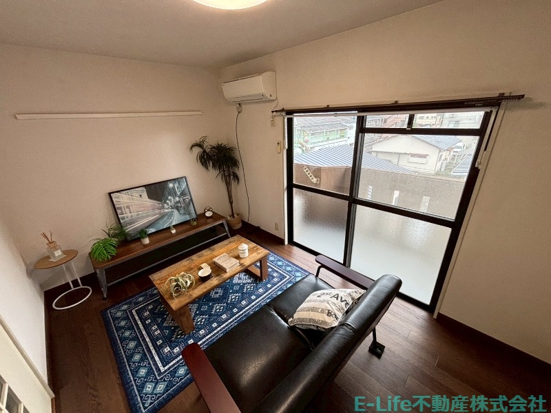 居室・リビング　※別部屋写真添付