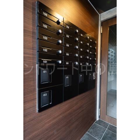 エントランス　詳細は、ウィンドワード中の島店までご相談下さい。