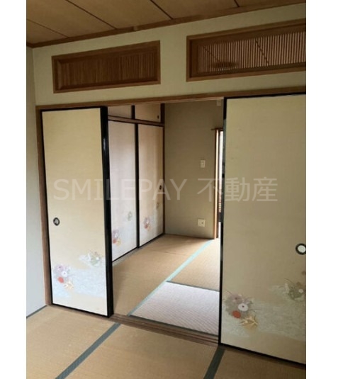鵯越筋戸建の居間写真