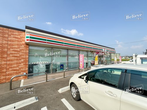 コンビニ　セブンイレブン 久留米合川店（コンビニ）まで297m