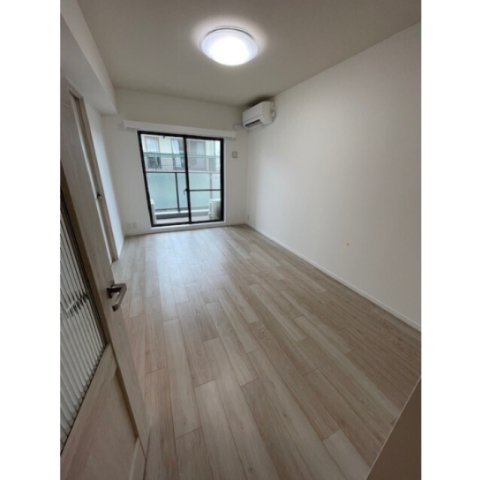 居室・リビング　別部屋参考写真
