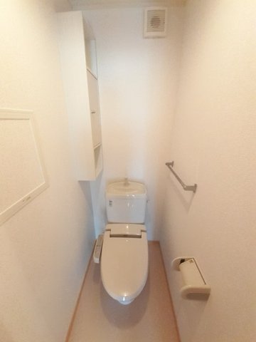 トイレ　コンパクトで使いやすいトイレです