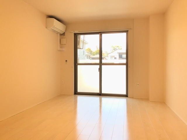 居室・リビング　角部屋・1Kのお部屋です♪