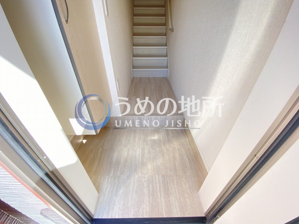 ＪＲ久大本線 久留米大学前駅 徒歩36分 2階建 築1年の玄関写真