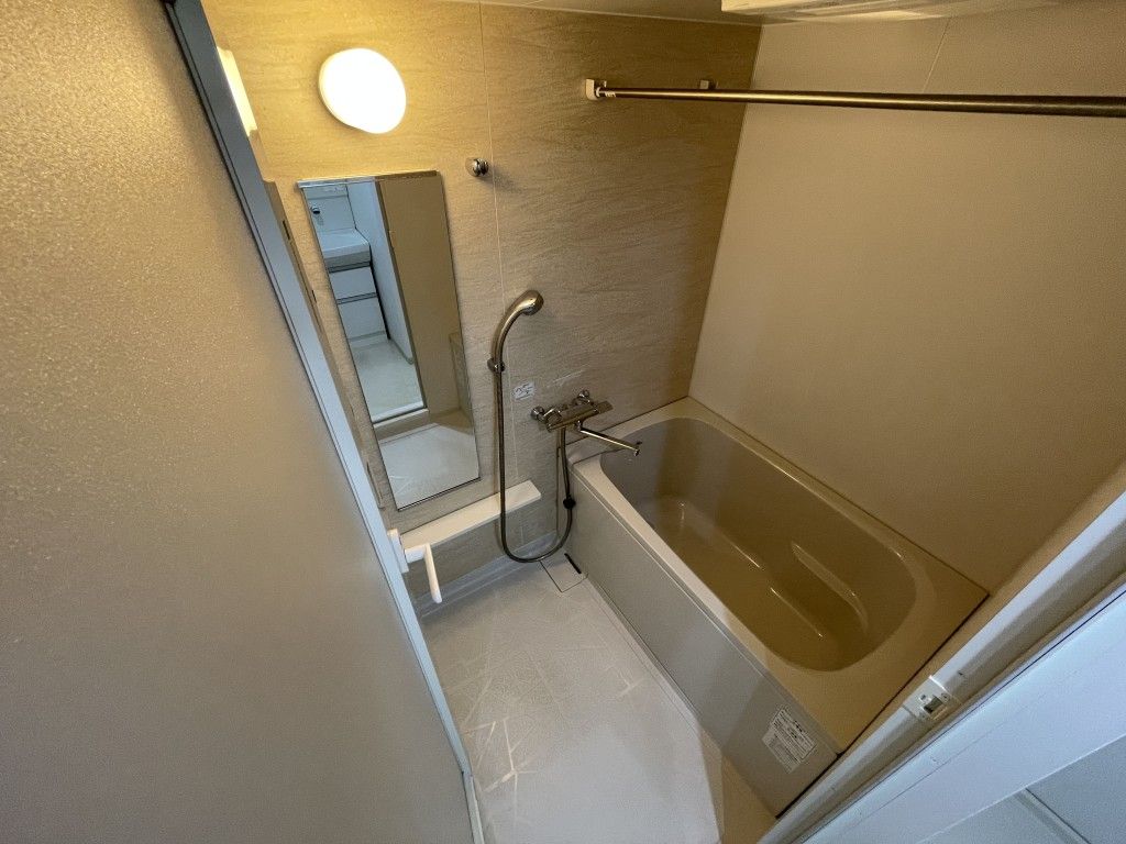 阪急宝塚線 服部天神駅 徒歩4分 4階建 築12年のトイレ写真