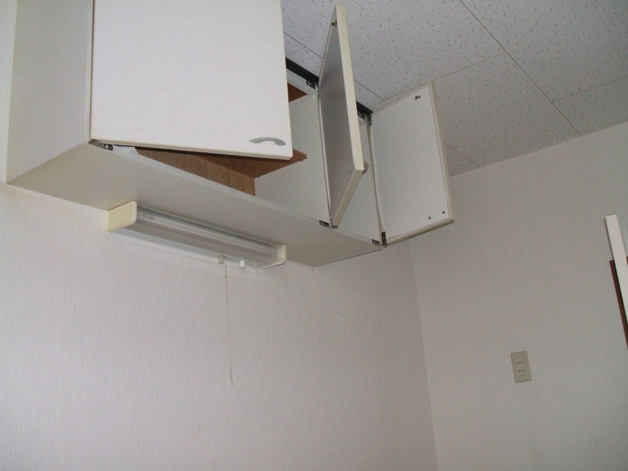 その他　キッチン上収納