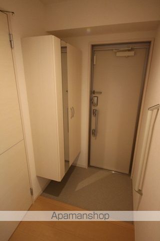 阪急千里線 北千里駅 徒歩18分 2階建 築13年の玄関写真