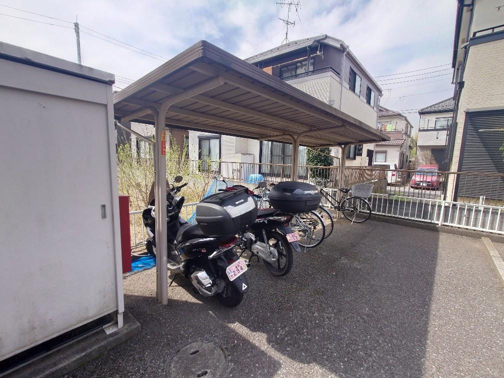 ＪＲ武蔵野線 東浦和駅 徒歩34分 3階建 築32年の外観写真
