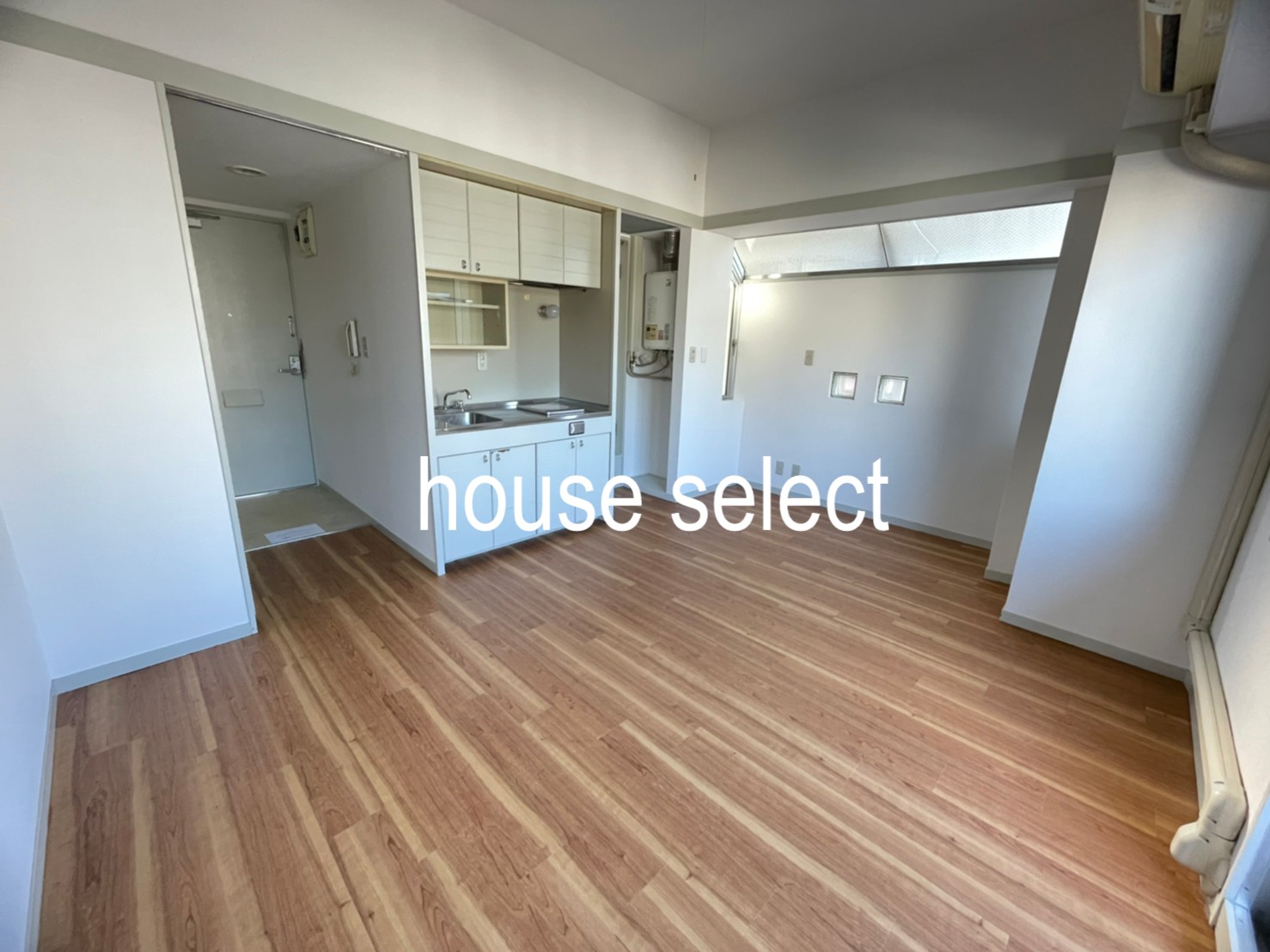 AD・HOMESの居間写真