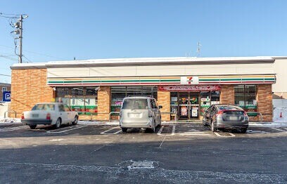 コンビニ　セブンイレブン札幌澄川中央店（コンビニ）まで264m