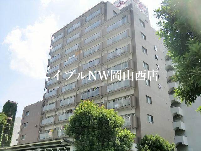 岡山市北区田町のマンションの建物外観