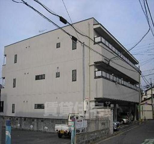 福岡市東区筥松のマンションの建物外観