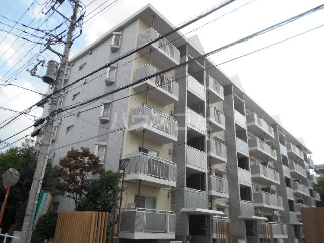 西東京市富士町のマンションの建物外観