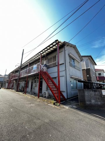 中台ハイツBの建物外観