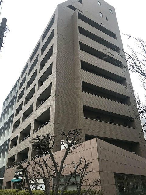 渋谷区笹塚のマンションの建物外観