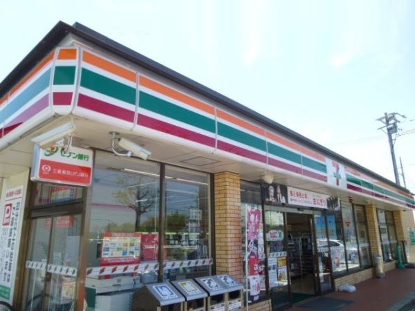 【岡崎市赤渋町のアパートのコンビニ】