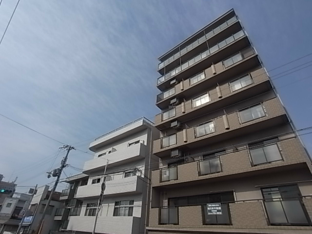 神戸市垂水区塩屋町のマンションの建物外観