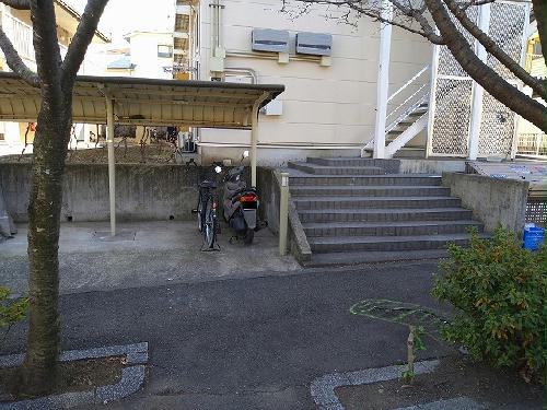 その他共有部分　駐輪場　原付＆自転車のみ駐輪可能