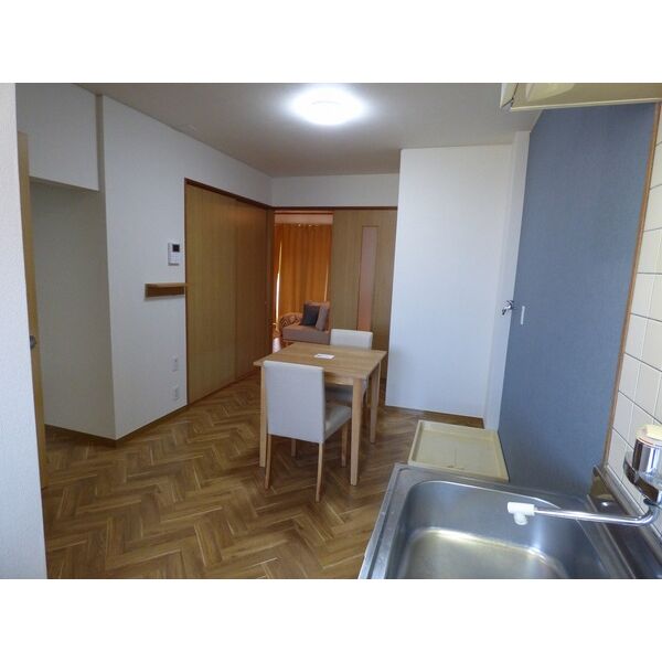 ディスティーノ高富_内装_4