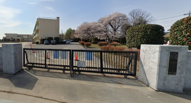 小学校　伊勢崎市立あずま小学校（小学校）まで387m