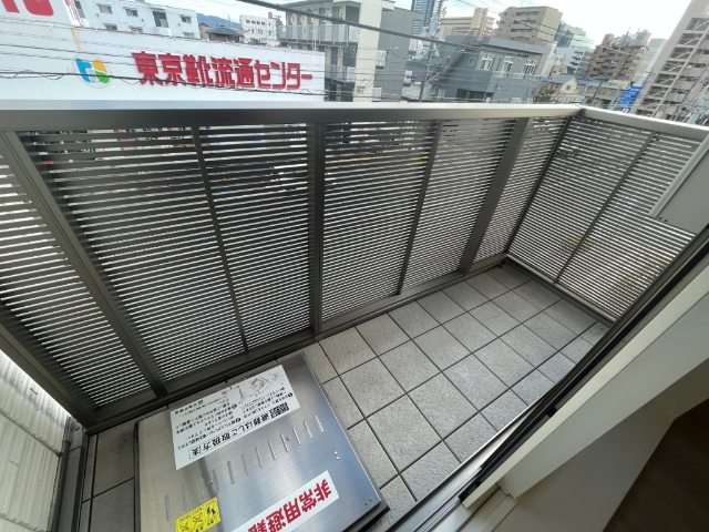 バルコニー