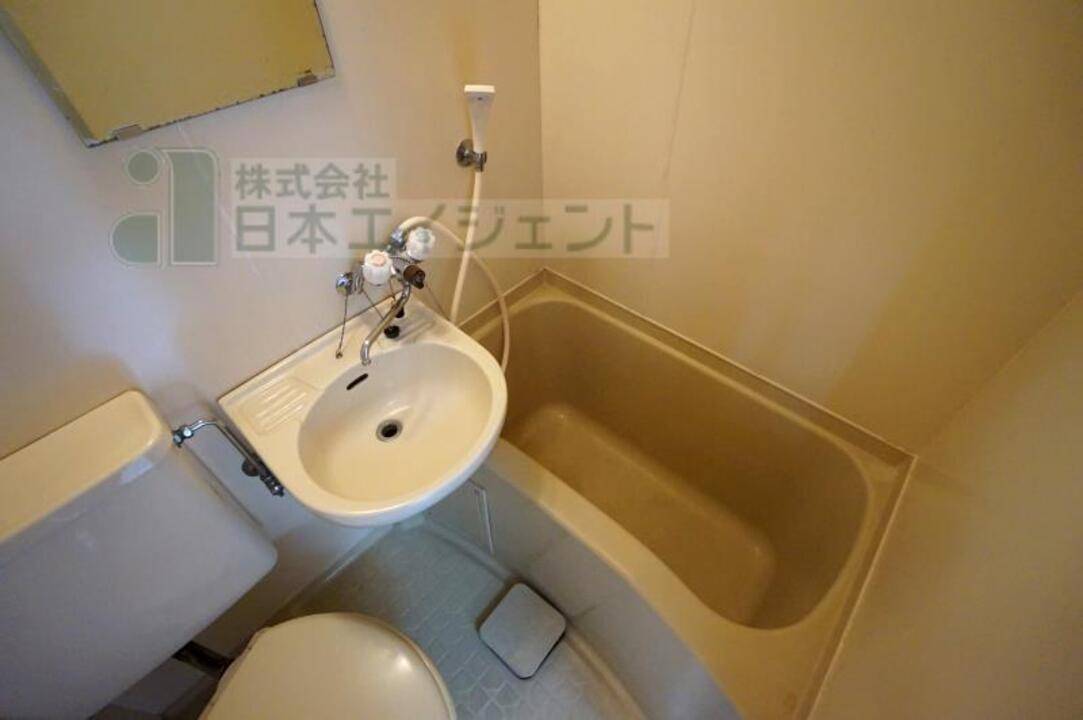 バス・シャワールーム　浴室