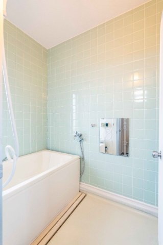 バス・シャワールーム　清潔感のある快適バスルーム♪