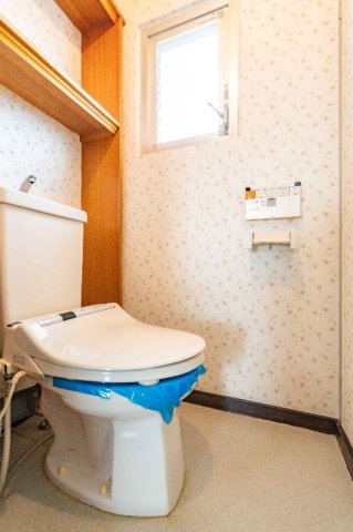 トイレ　嬉しい温水洗浄便座♪