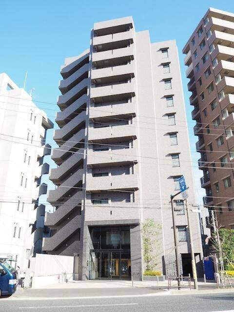 建物外観　外観タイル張りです