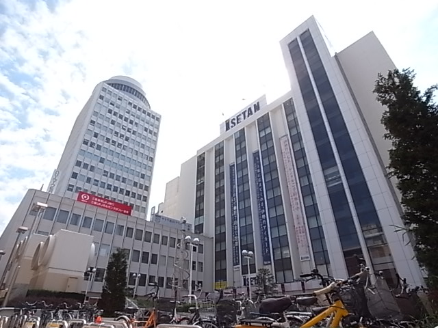 ショッピングセンター　伊勢丹松戸店（ショッピングセンター）まで118m