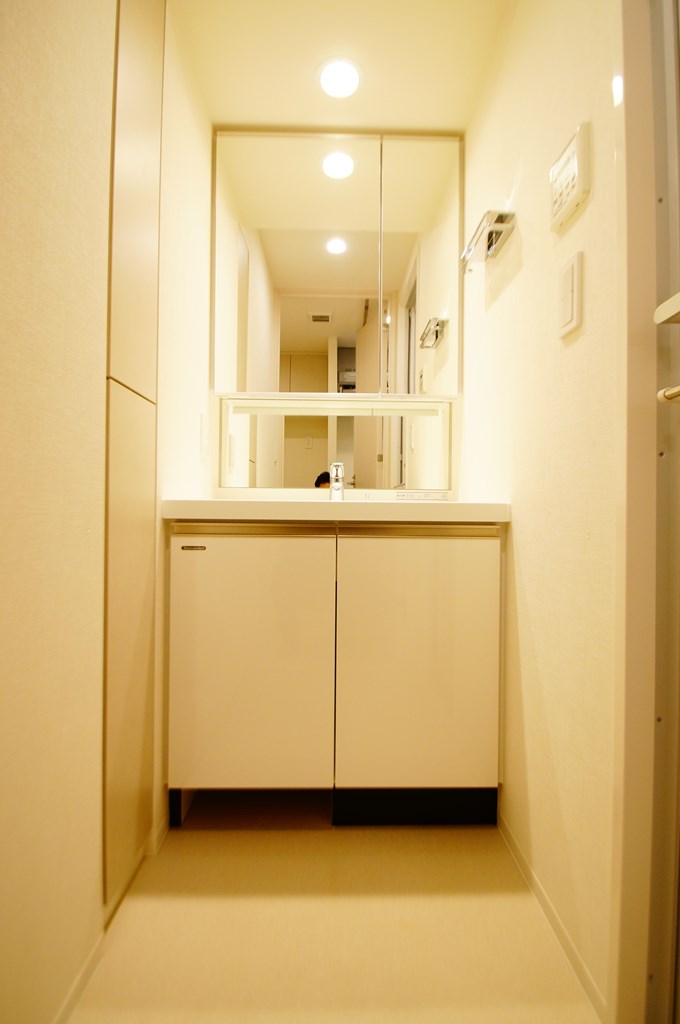 洗面設備　嬉しい独立洗面台