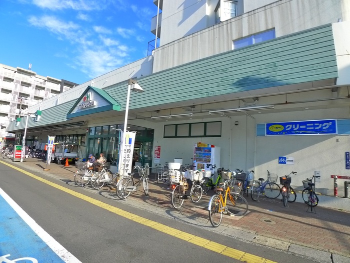 スーパー　マルエツ（スーパー）まで480m