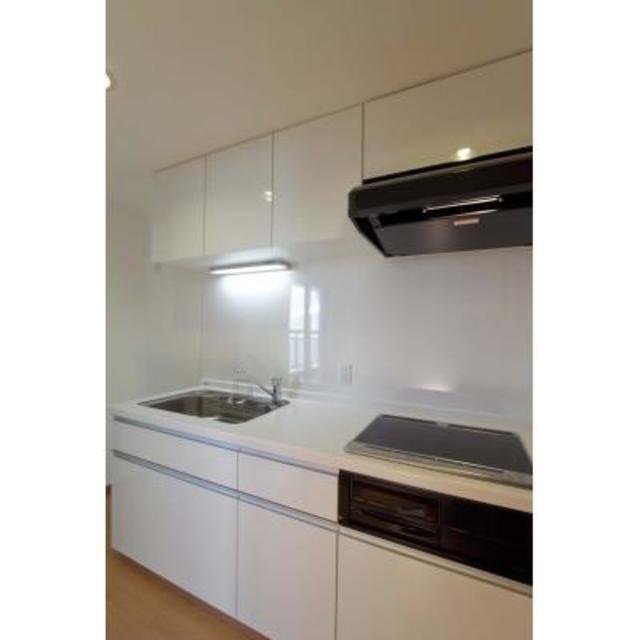 キッチン　※写真は同タイプ住戸です。