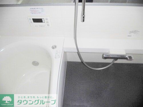 バス・シャワールーム　浴室乾燥機能付き