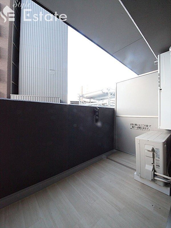 バルコニー　バルコニー