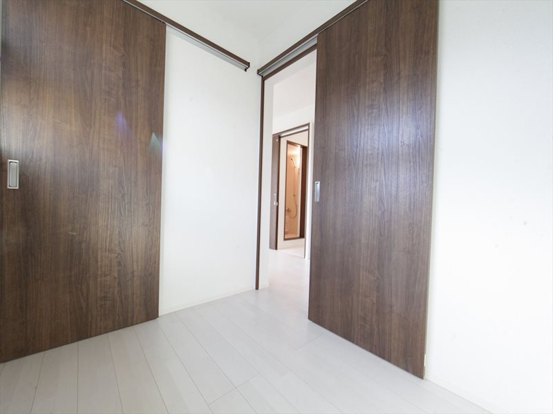 その他部屋・スペース　洋室3.0帖　クローゼット付（収納充実しています）