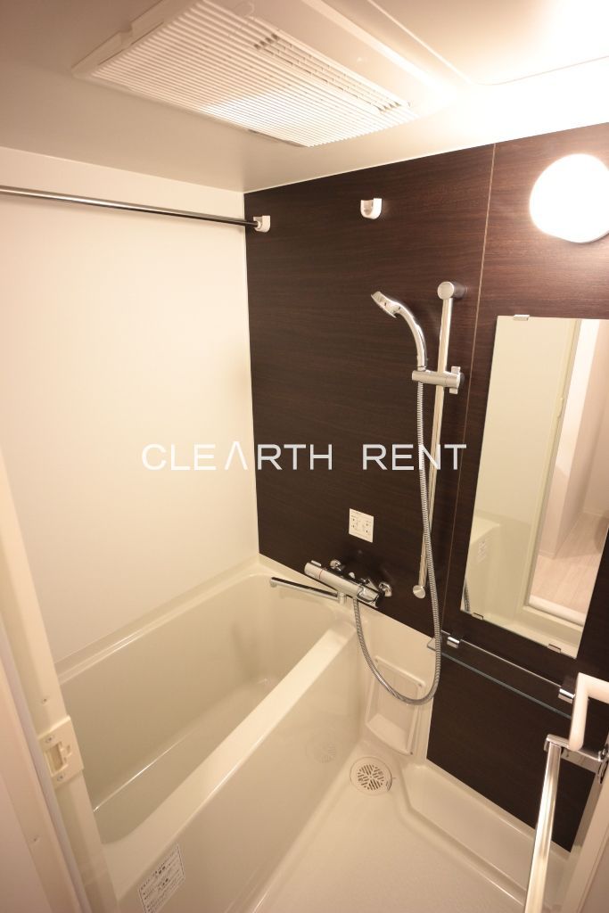 バス・シャワールーム　★弊社管理物件★駅近だから叶う、ゆとりある毎日。
